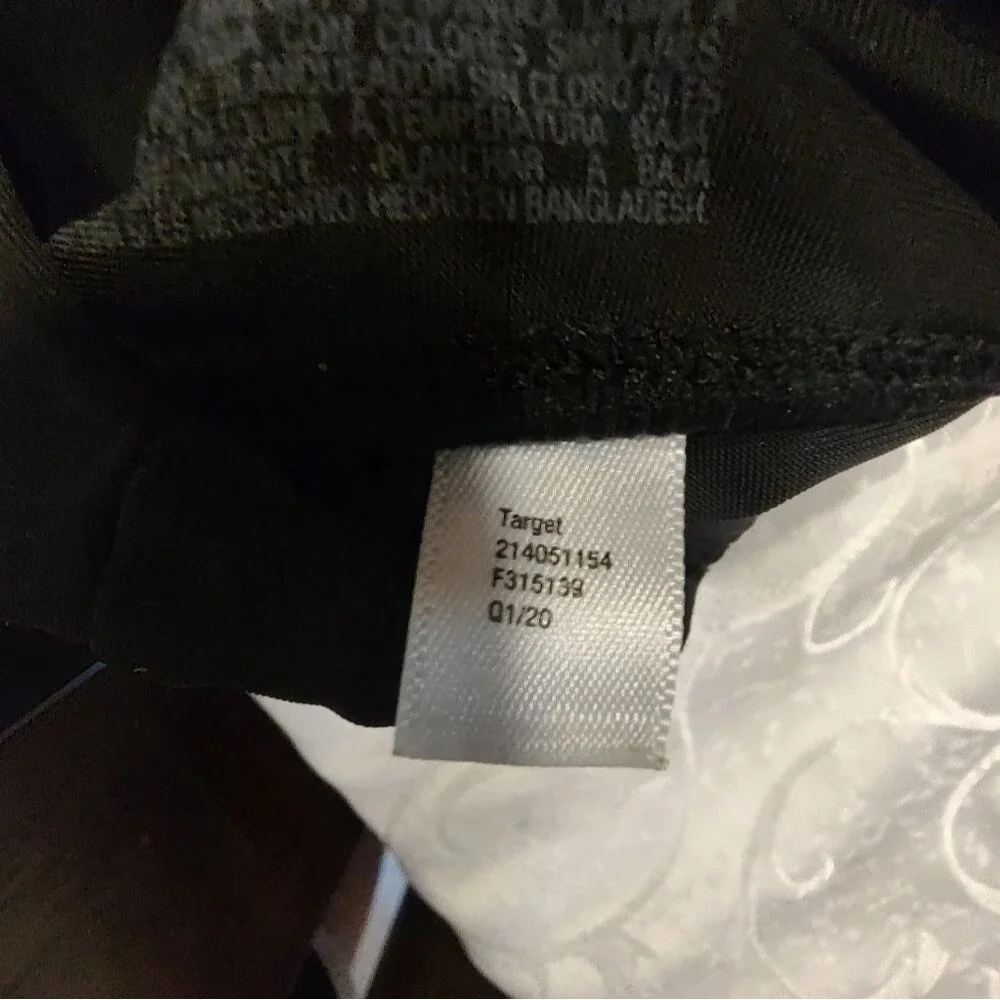 Target Black Women's All In Motion Strappy Bralette Size Medium EUC - Picture 3 of 4